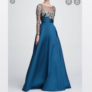 NWT Marchesa Note Long Sleeve Gown- Dark Blue